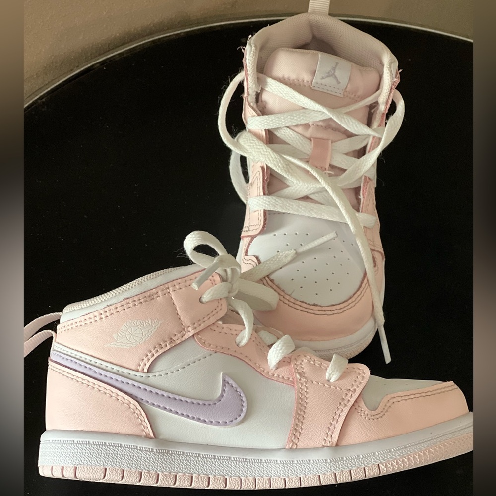 Nike Air Jordan 1 Mid "Pink Wash/Violet Frost/White" Toddler Girls' size 10